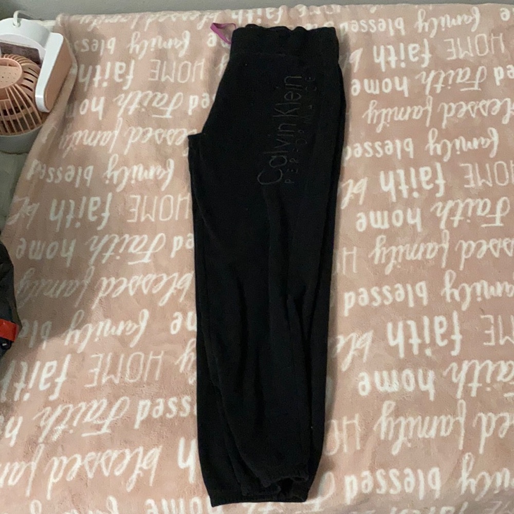 Calvin Klein, M, Black